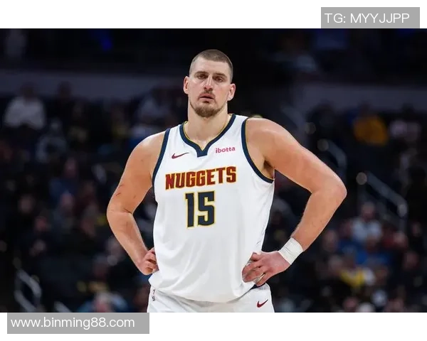 约基奇再创历史三双纪录掘金稳居西部榜首荣耀时刻